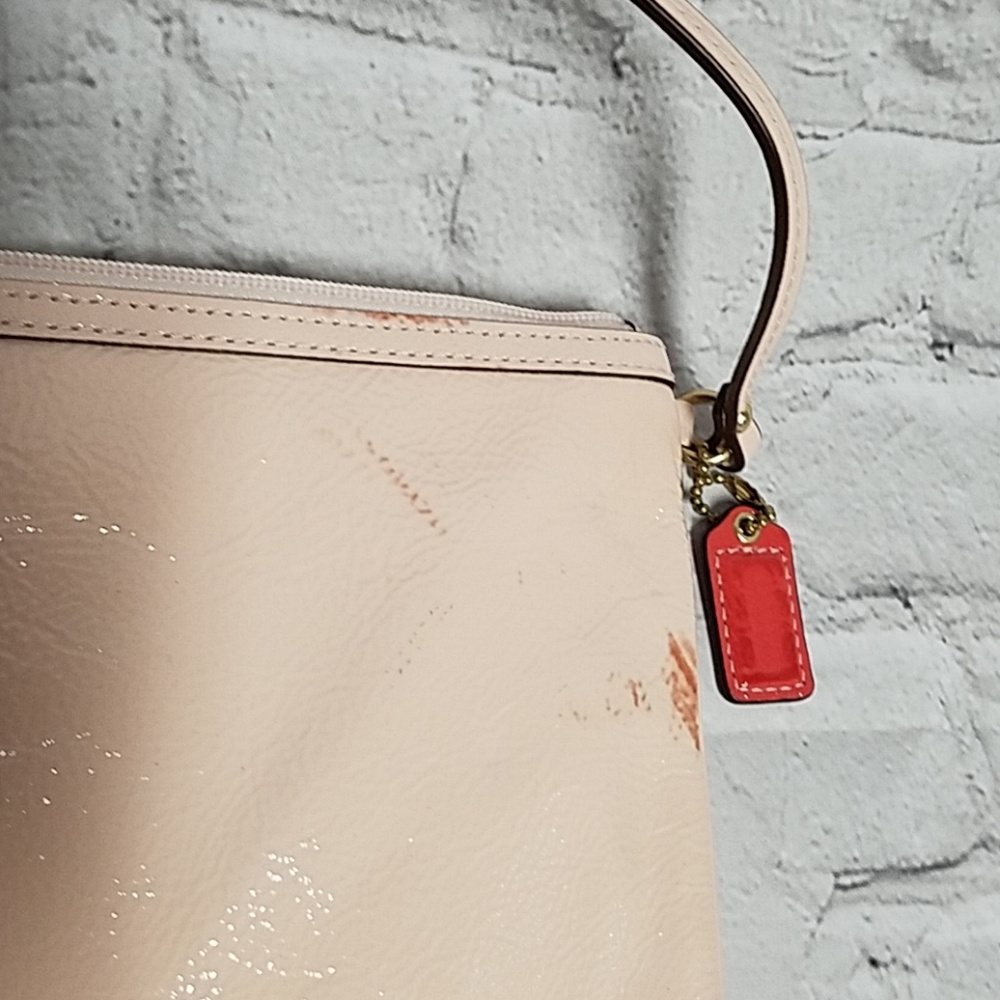 Coach Melon Wristlet - Picture 4 of 5